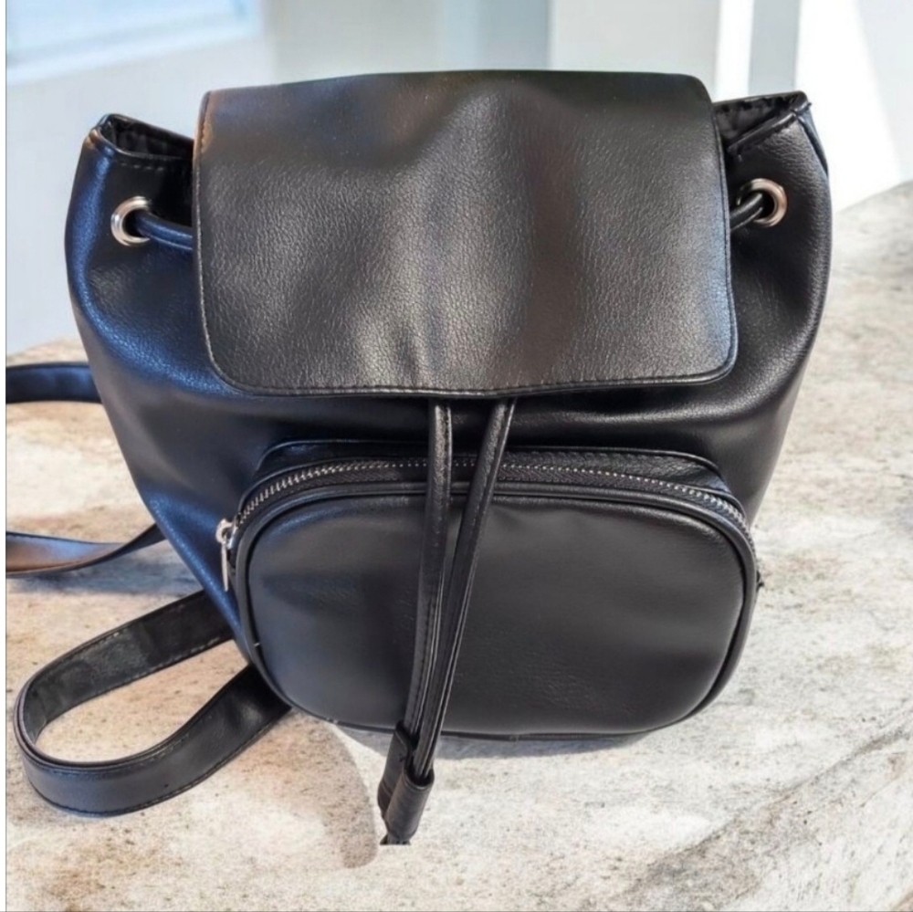 Wild Fable Black Backpack Purse